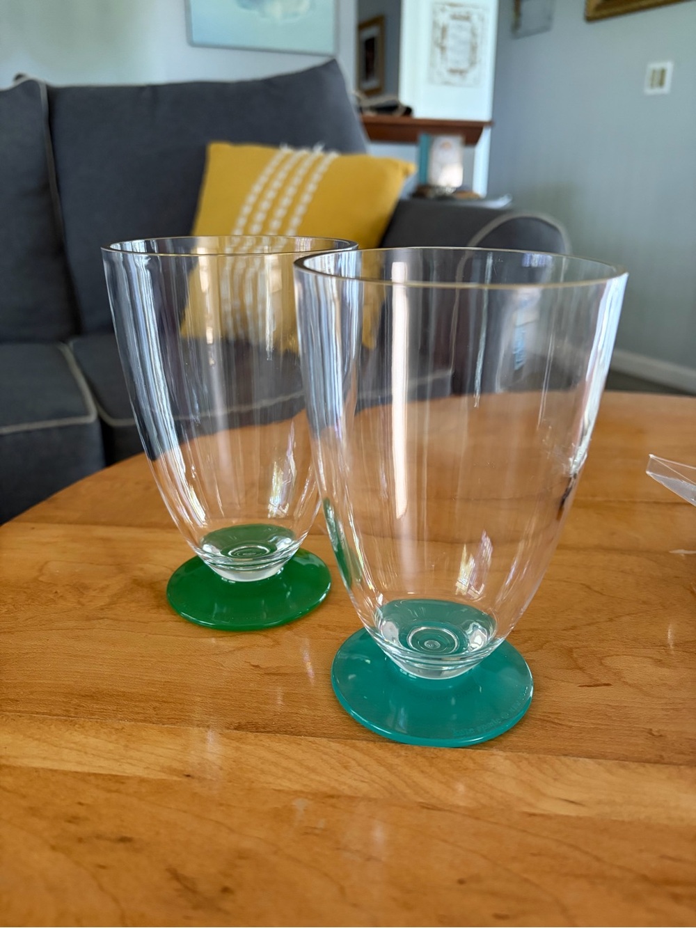 Kate Spade Clear Acrylic 16 oz Tumblers Set of 2 New in Box